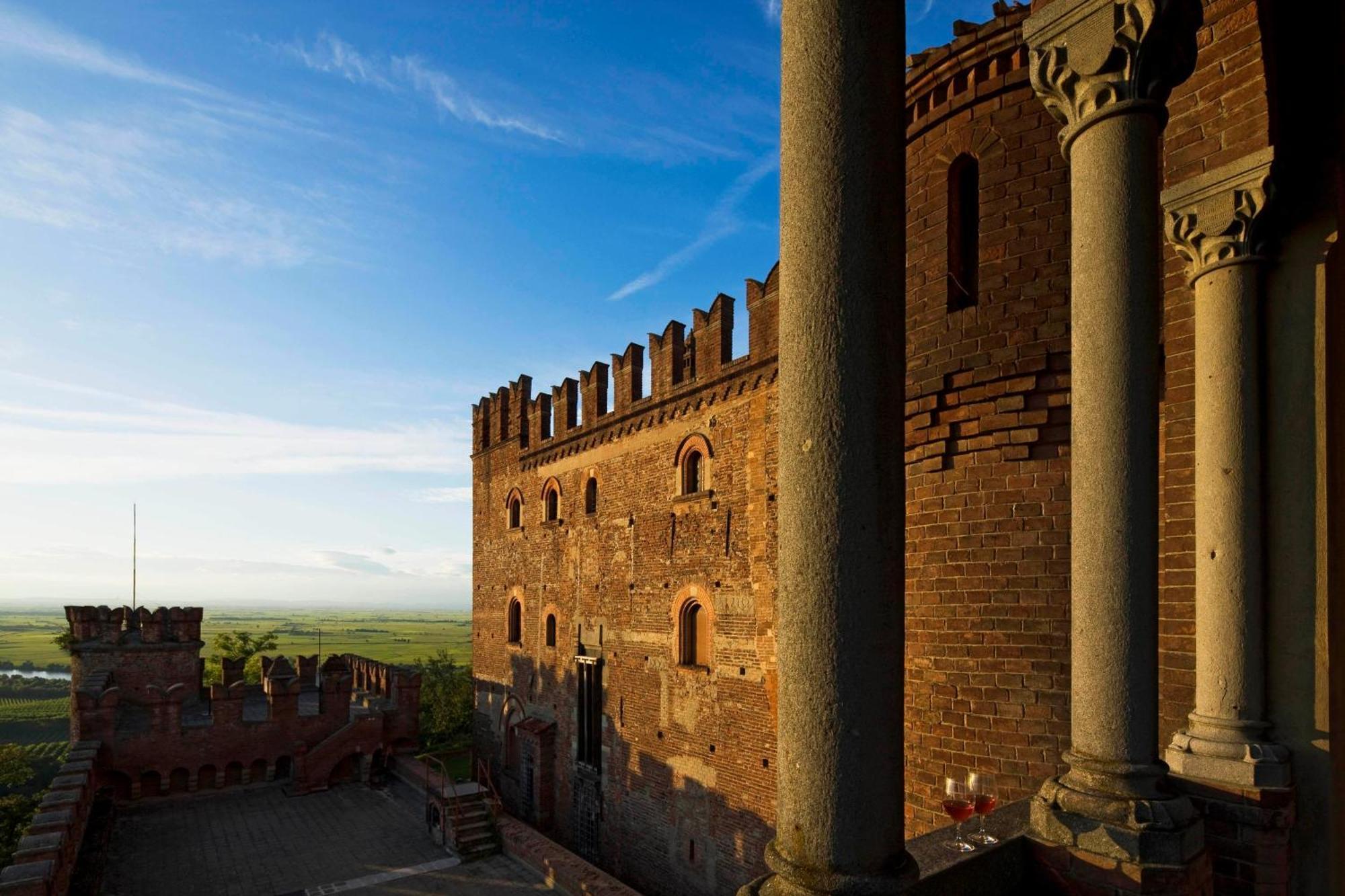 Castello Di Gabiano Villa Exterior foto