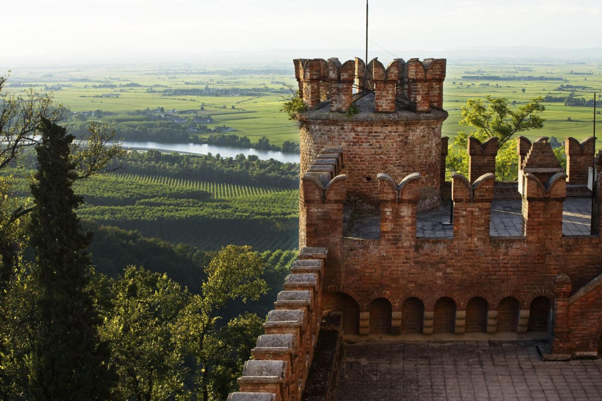 Castello Di Gabiano Villa Exterior foto